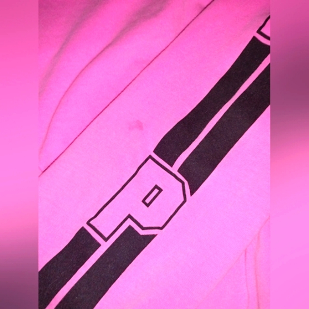 PINK VS Long Sleeve Crew neck Tee Shirt Pink with Black Logos - Picture 7 of 8